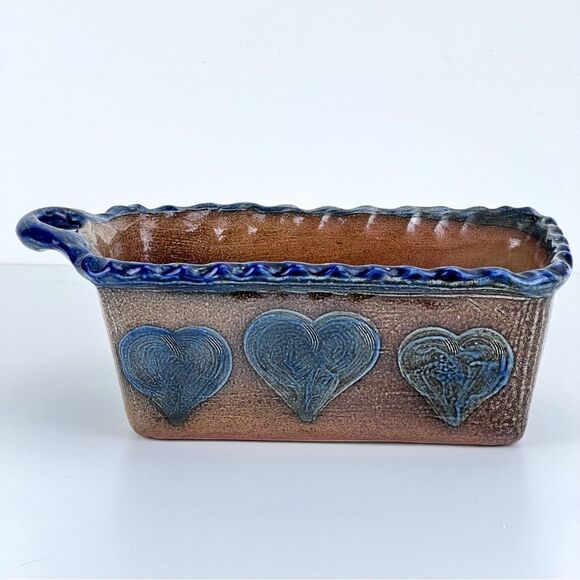 Salt of The Earth Stoneware Bakeware Pottery Guernsey Ohio Signed Blue Hearts - Picture 6 of 11